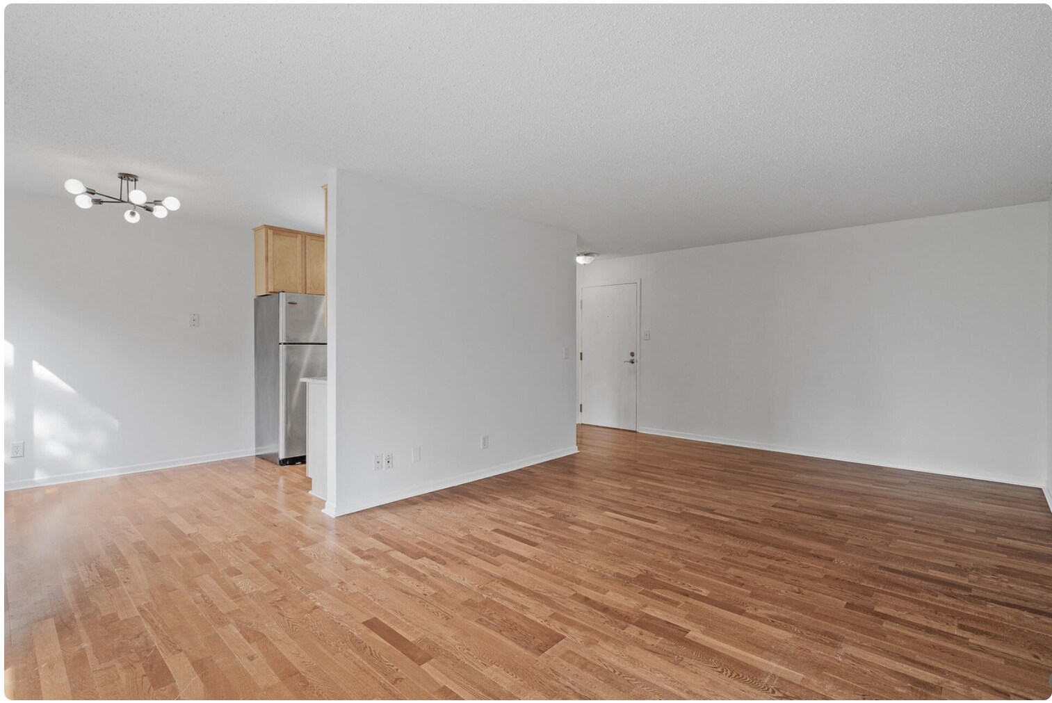 Building Photo - 3540 Hennepin Ave