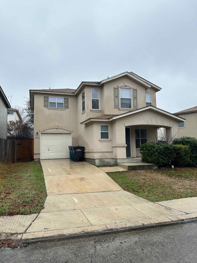 2250 Bedford Stage 2250 Bedford Stage San Antonio TX 78213