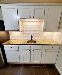 Building Photo - 355 E 500 S
