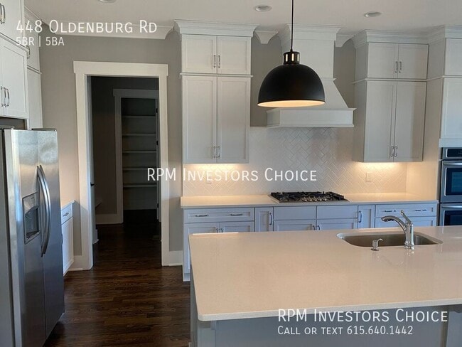 Building Photo - 448 Oldenburg Rd