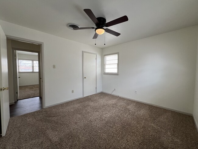 Building Photo - 3106 Aberdeen Ave