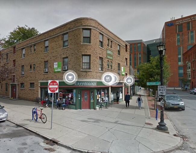 Building Photo - 23 Allen St