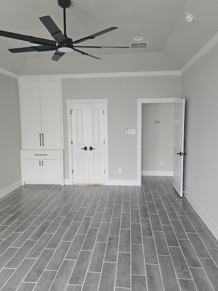 Building Photo - 24307 Bello Everett Lake Dr