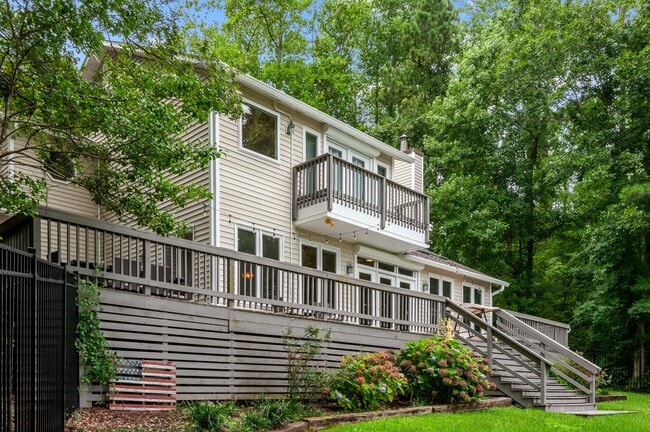 Building Photo - 104 Balboa Ct
