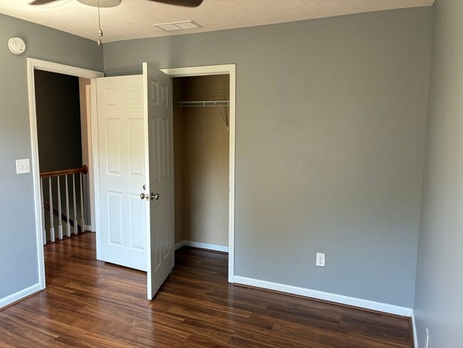 Building Photo - **ELIZABETHTOWN INDEPENDENT SCHOOL DISTRICT**