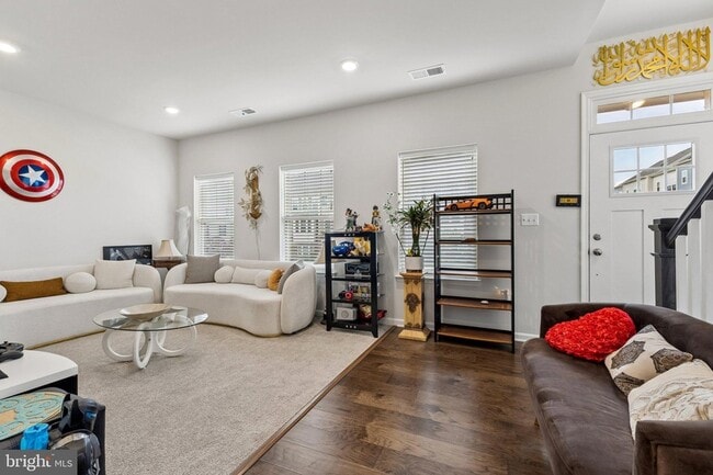 Building Photo - 9300 Barnes Lp