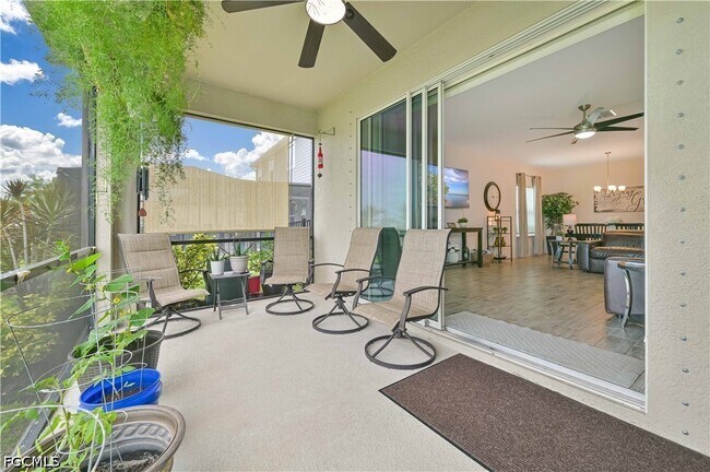 Building Photo - 8784 Cascade Price Cir