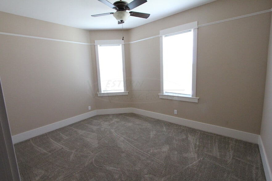 First Bedroom - 4929 Hesper Rd