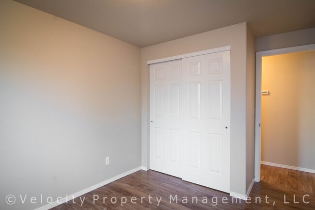 Building Photo - Elkhorn Estates home in SW Bend - pet frie...