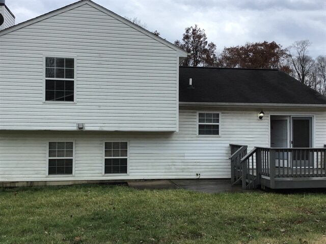 Building Photo - 1687 Deer Run Dr