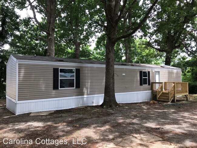 Primary Photo - 2 br, 2 bath House - 56 Midland Lane