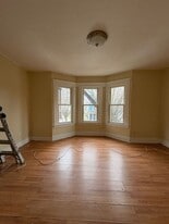Building Photo - 108 Shepard St