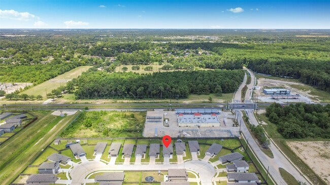 Building Photo - 7915 Meadow Cranesbill Ln