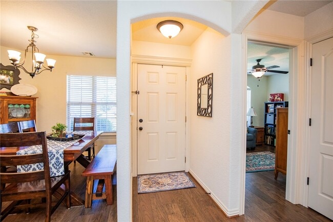 Building Photo - 3739 W Mahogany Dr