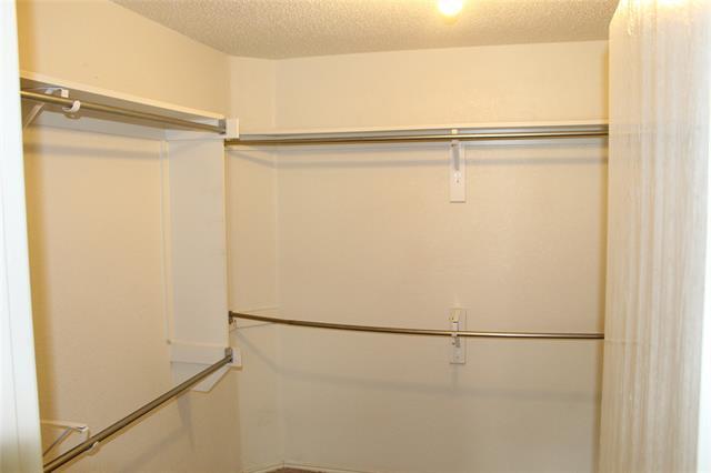 Building Photo - 306 Trenton Dr