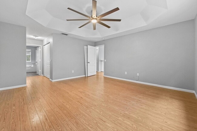 Building Photo - 5049 Starblaze Dr