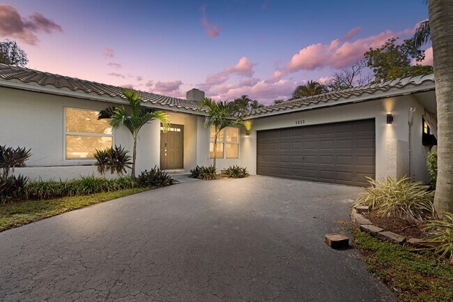 Primary Photo - 1833 NW 104th Ave