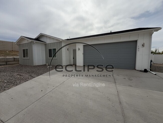 Building Photo - 147 Buena Vista Dr