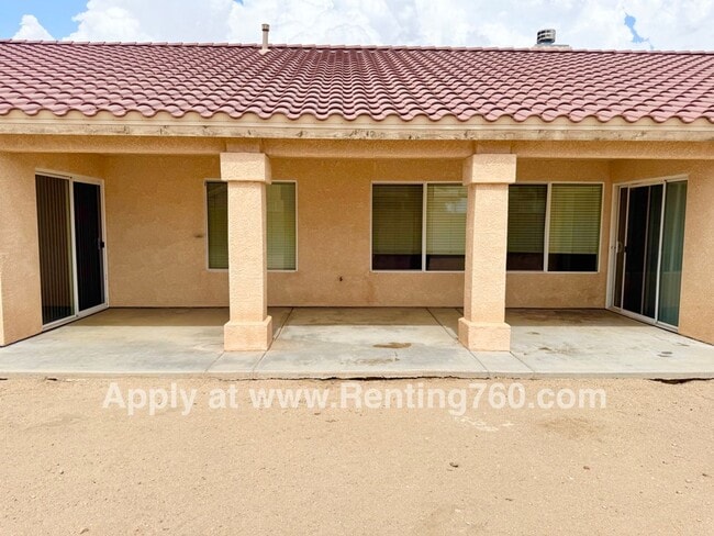 Building Photo - Beautiful Home in Copper Hills!