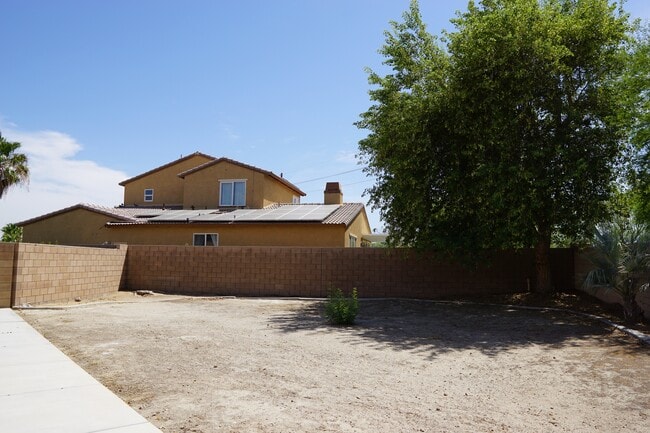 Building Photo - 84030 Colibri Ct