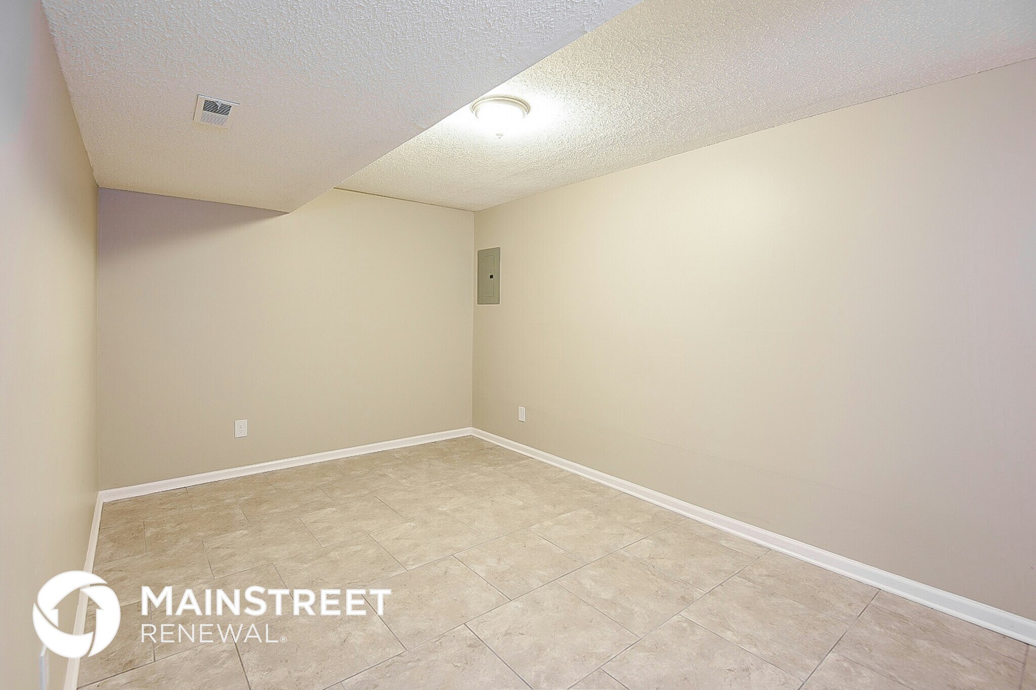 Building Photo - 104 Frank St