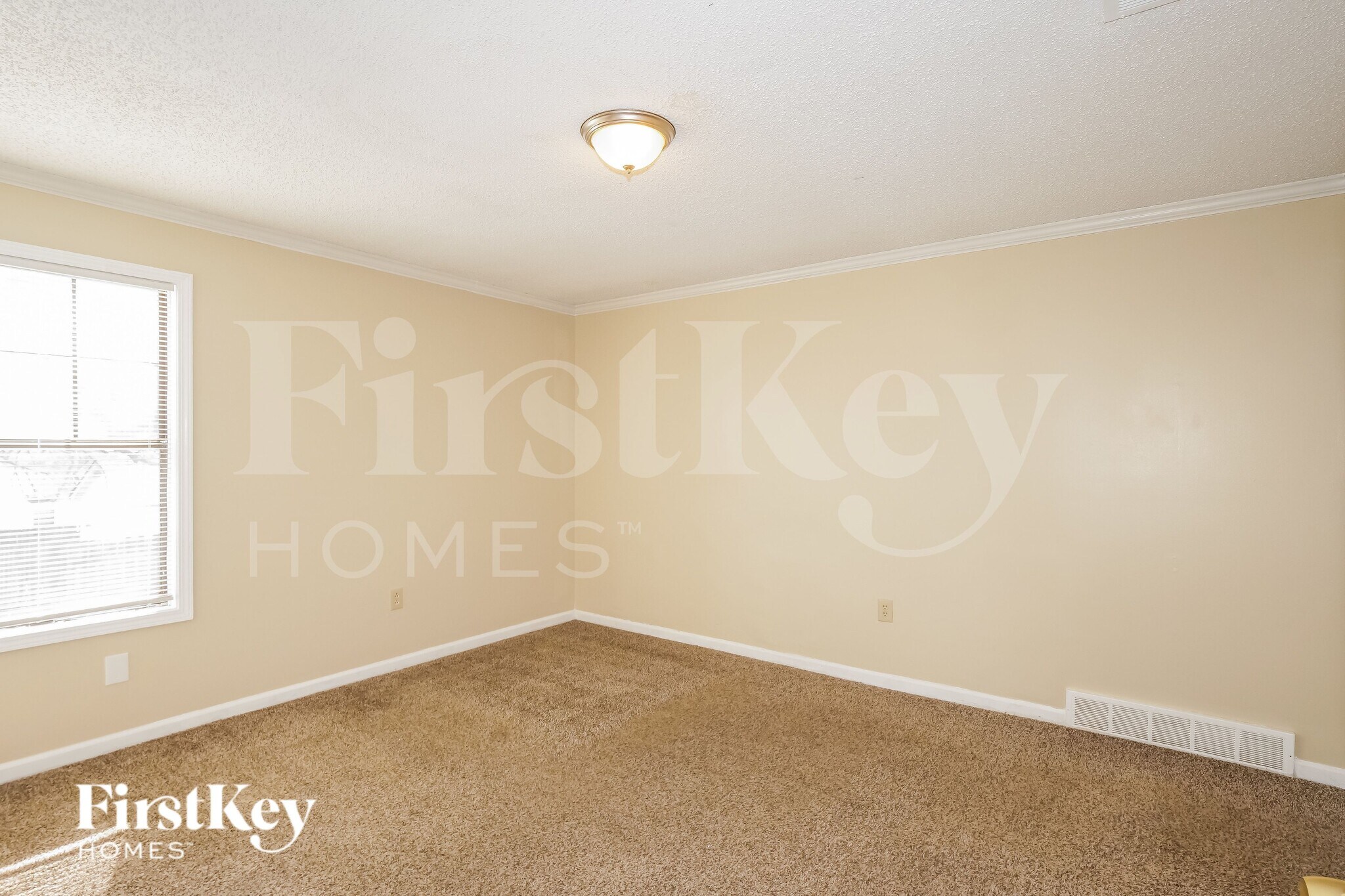 Building Photo - 5966 Anchuca Cove