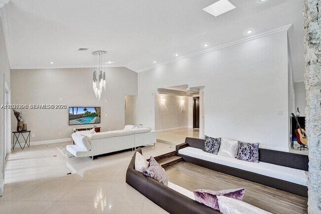 Building Photo - Northeast 214th Street, North Miami Beach, FL 33179 - 5 BR 4 BA single-family home