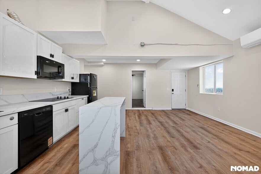 Building Photo - 337 Apollo Dr