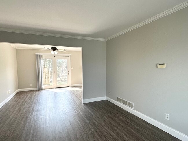 Building Photo - 16 Briarcliff Ct