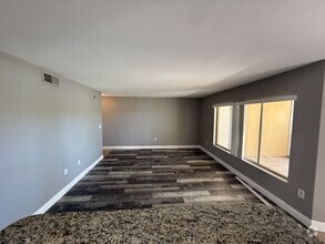 Building Photo - 2331 NW 33rd St