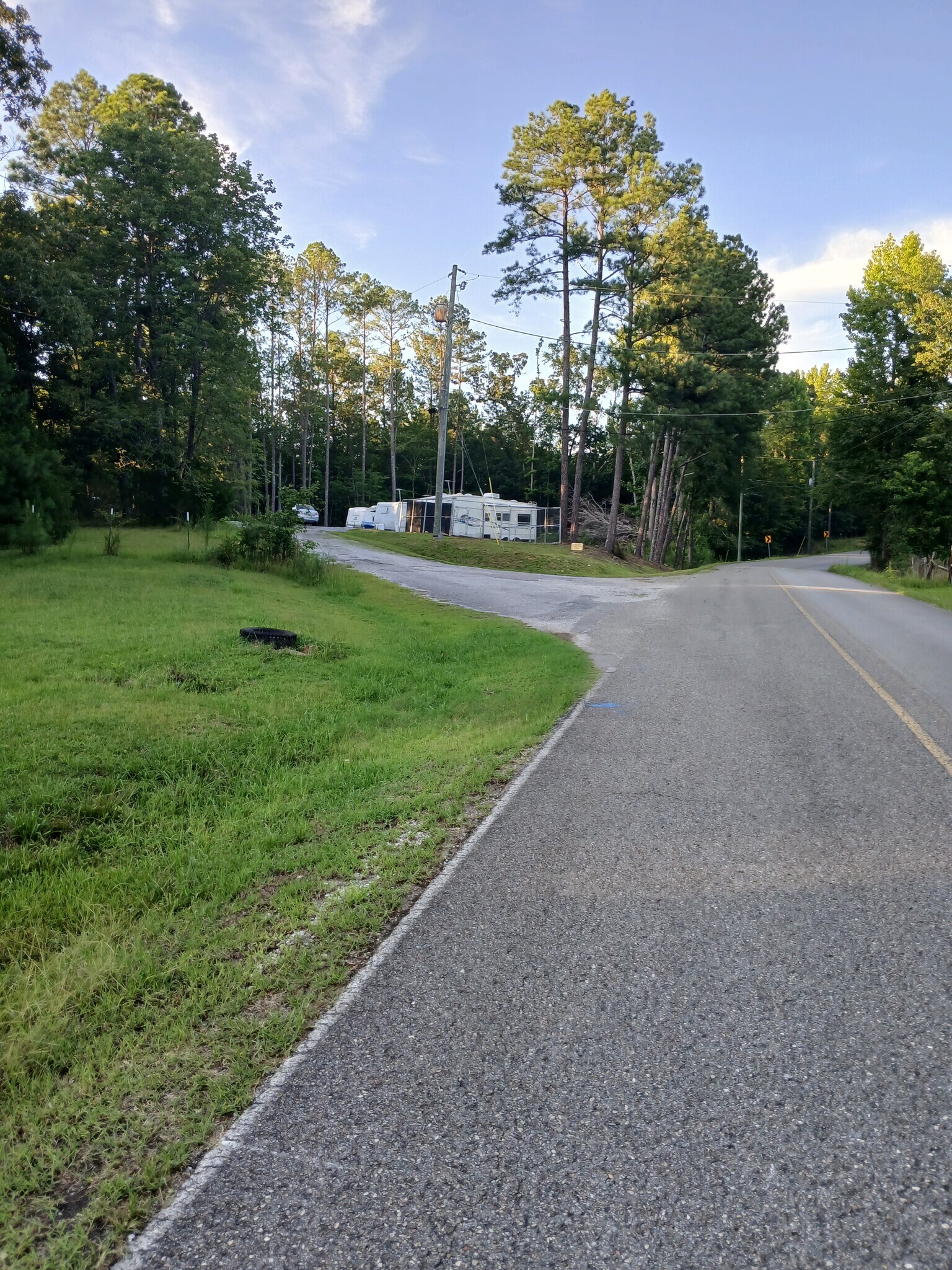 Building Photo - 161 Carpenters Ln