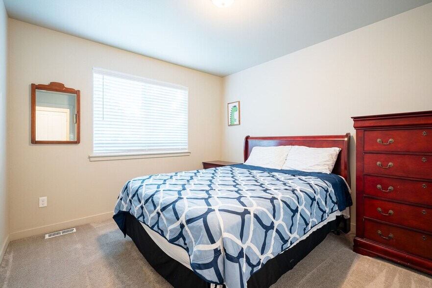 Building Photo - 5 S Kellogg St