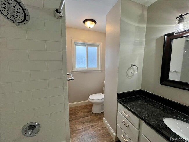 Building Photo - 9768 Lincoln Ct