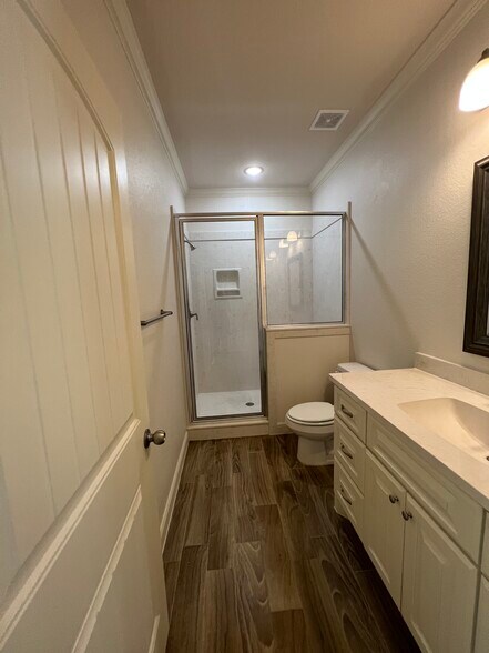 Building Photo - 2606 Appian Way
