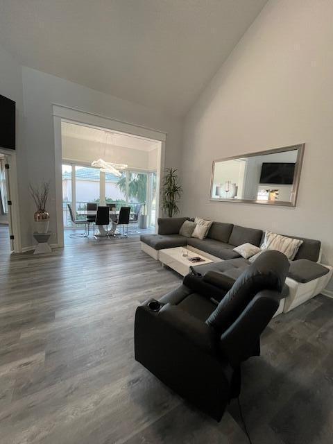 Building Photo - 3602 Fairway Dr N