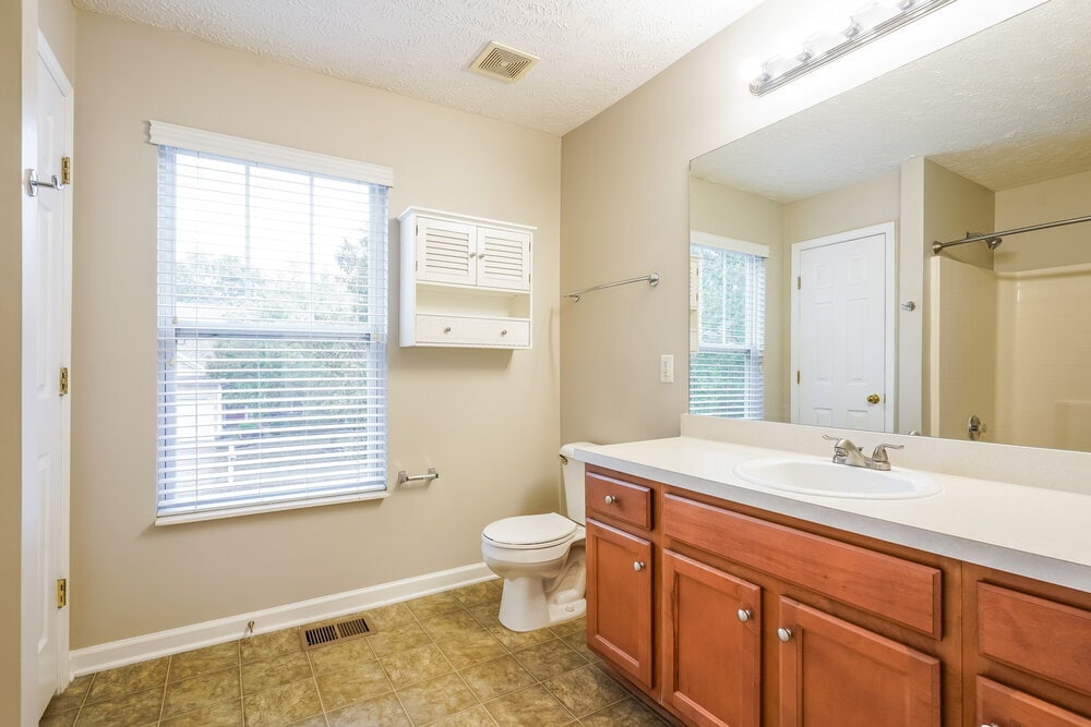 Building Photo - 1031 Bradford Park Rd