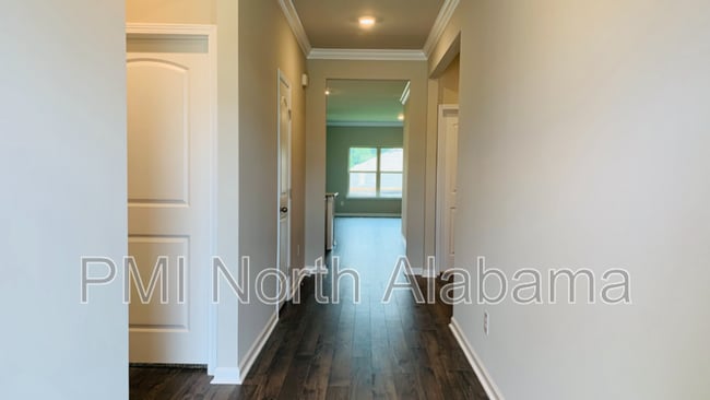 Building Photo - 14170 Lannister Ln