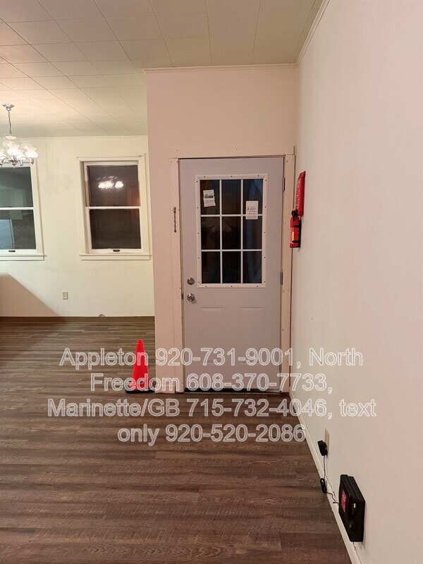 Building Photo - S7559 US-12