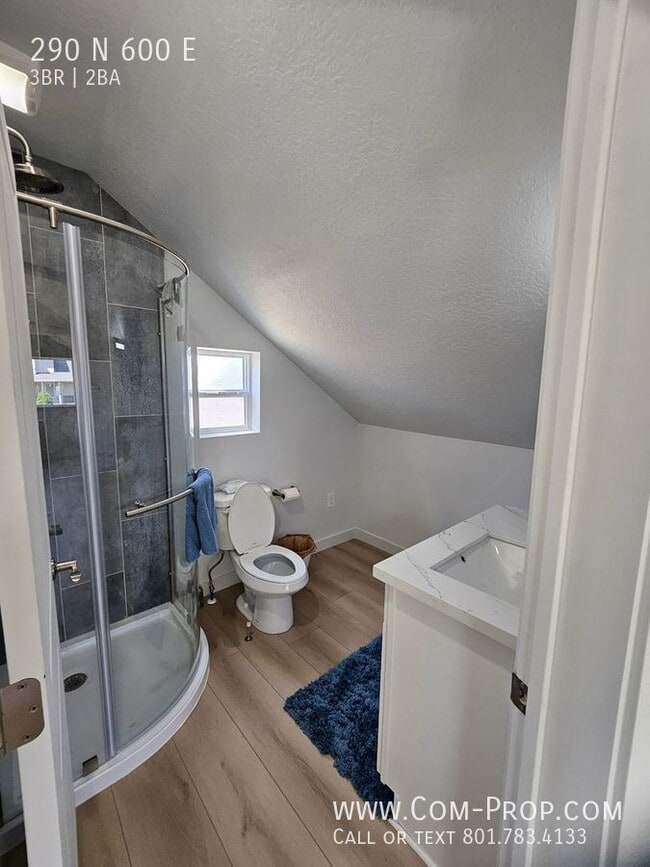 Building Photo - 290 N 600 E