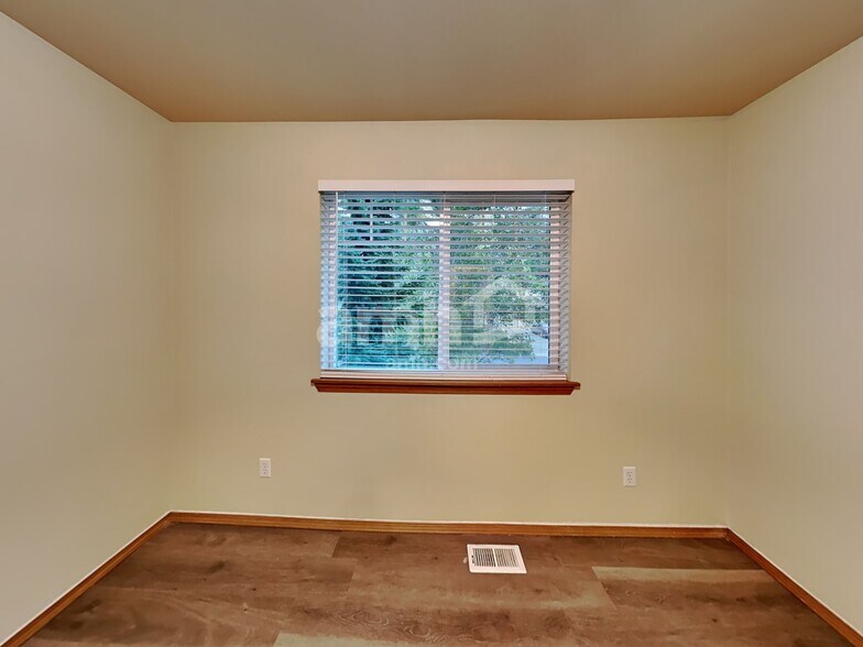 Building Photo - 18010 97th Avenue Ct E