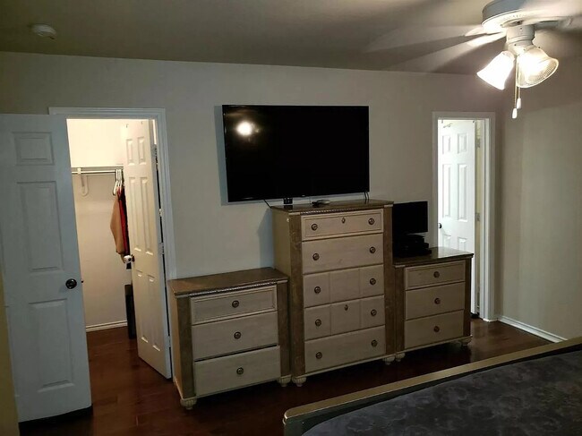 Building Photo - 6624 36th St