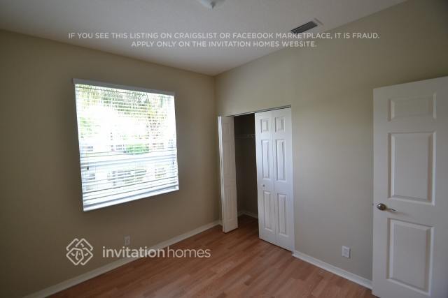Building Photo - 1702 Pierside Cir