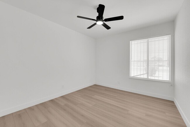 Building Photo - 3100 Chadford Pl