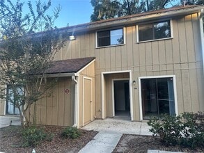 Building Photo - 507 NW 39th Rd