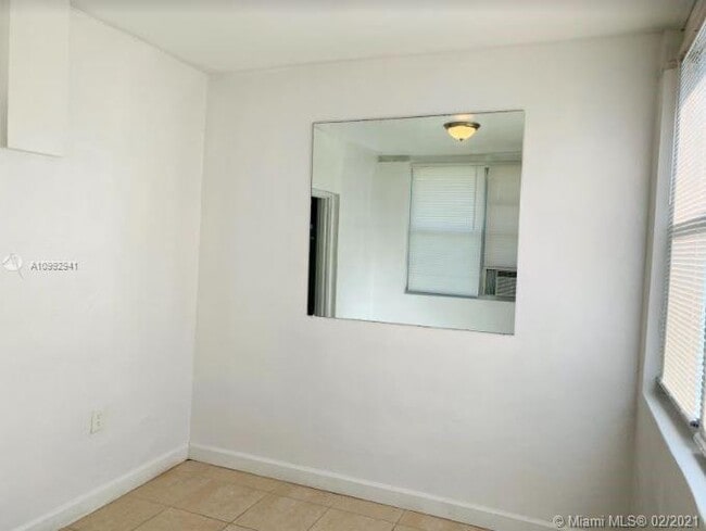 Building Photo - 667 NE 86th St