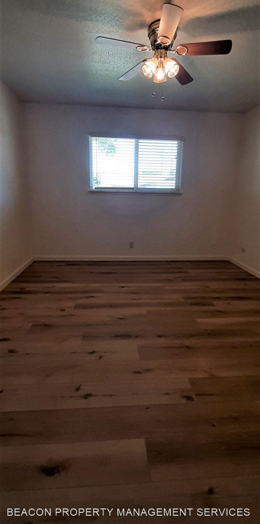 Building Photo - 2 br, 1 bath House - 918 LLOYD STREET