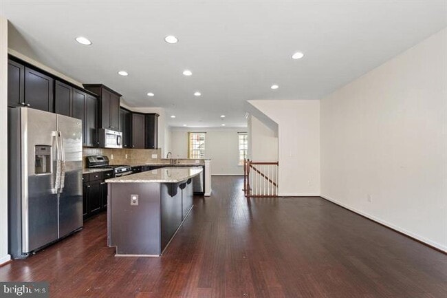 Building Photo - 42609 Smokey Embers Terrace