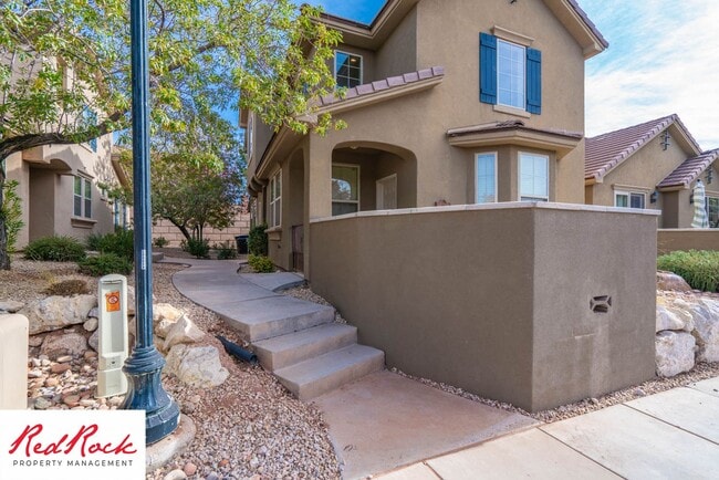 Building Photo - 3 Bedroom Furnished Home in Hidden Valley ...