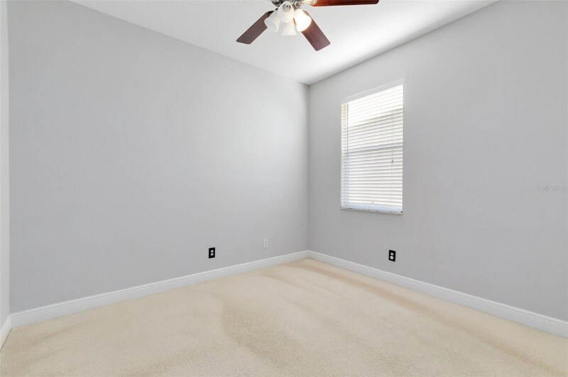 Building Photo - 10090 Bennington Chase Dr