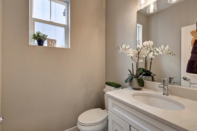 Building Photo - 5875 Spring Breeze Drive Colorado Springs,...